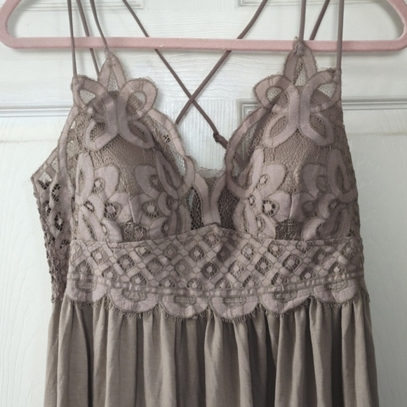 NWOT Boho Top By Zenana Outfitters in Tan 🤎 - Picture 4 of 8